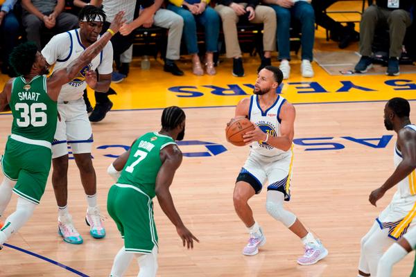 NBA Finals: Celtics come back in Game 1