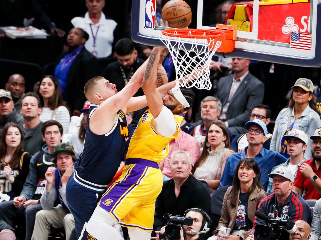 Nikola Jokić records fourth straight triple-double to lead Denver Nuggets over the LA Lakers