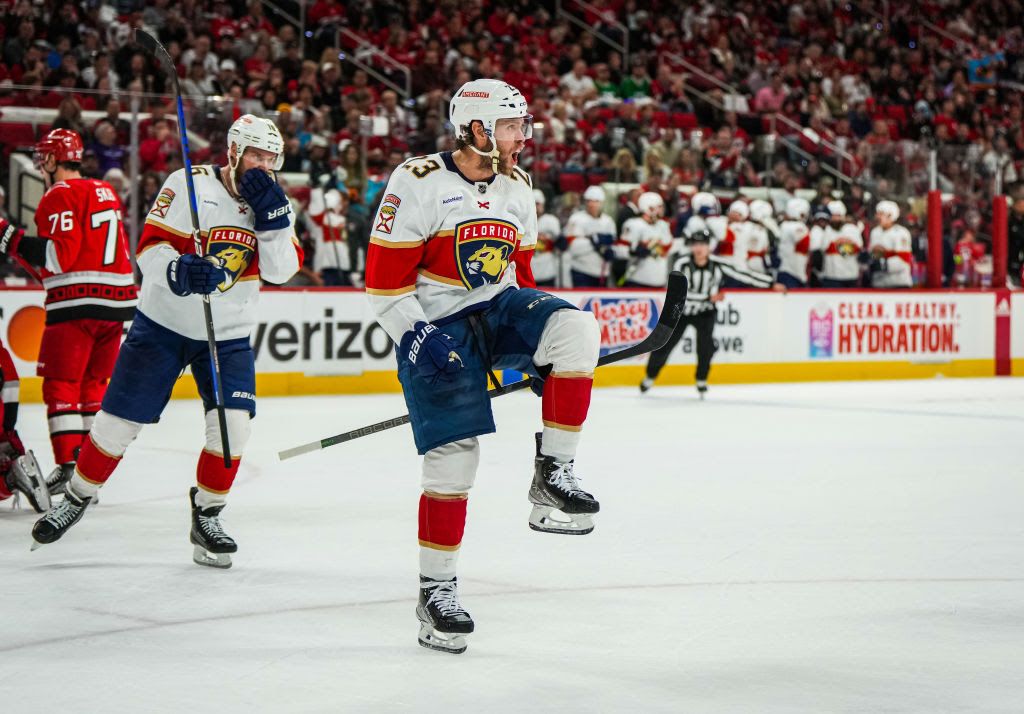 Florida Panthers and Carolina Hurricanes play one of the longest games in NHL history