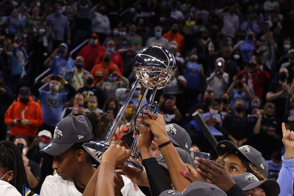 Chicago Sky claim 2021 WNBA championship 