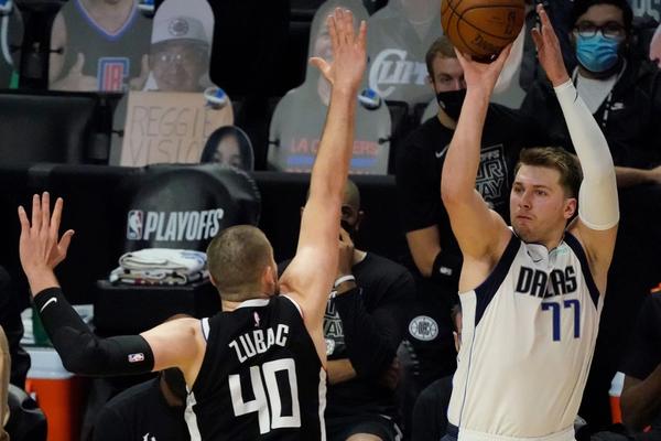 Dallas: Mavericks take game one win
