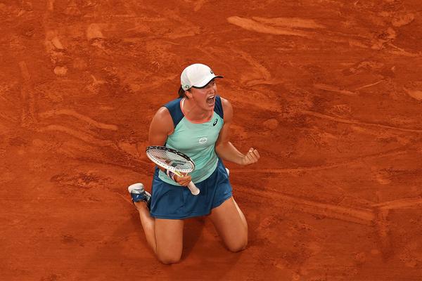 French Open: Świątek, Nadal take all