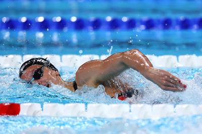 Summer McIntosh Wins First Team Canada Medal