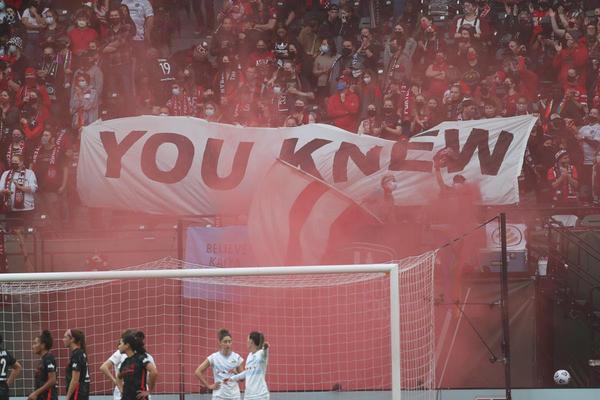 Pressure is mounting for NWSL owners of the Portland Thorns and Chicago Red Stars to sell