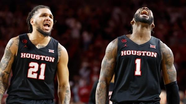 Upsets shake the NCAA women’s basketball regular-season finale as men’s teams hold on for conference leads