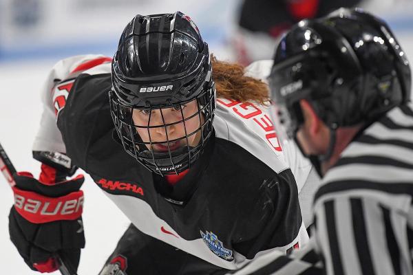 It's national championship weekend in NCAA women's hockey