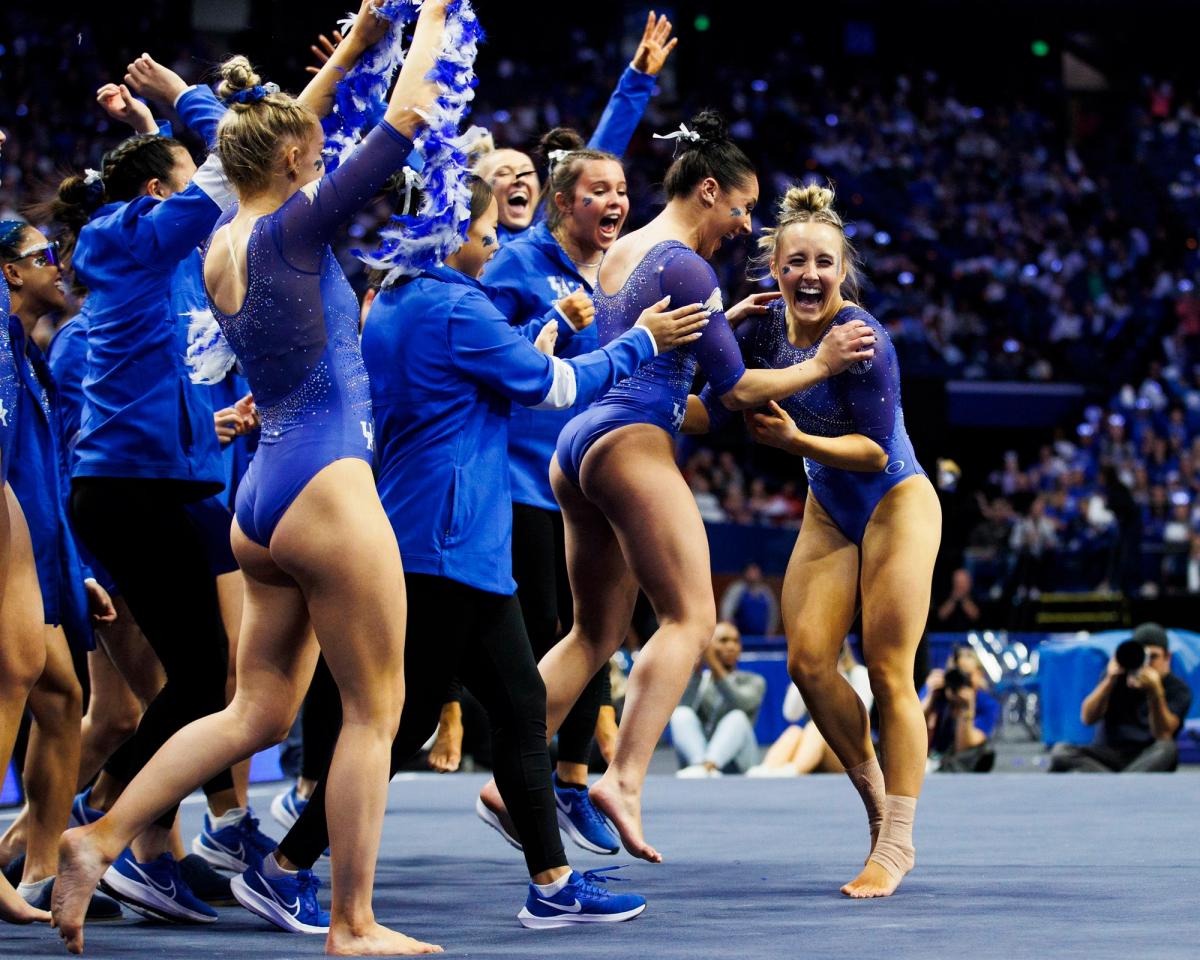 🤸 Everyone watches women’s gymnastics