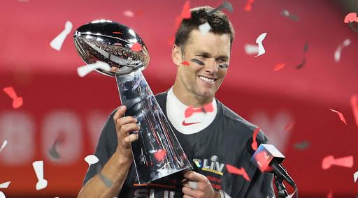 Brady Wins QB Battle With Mahomes