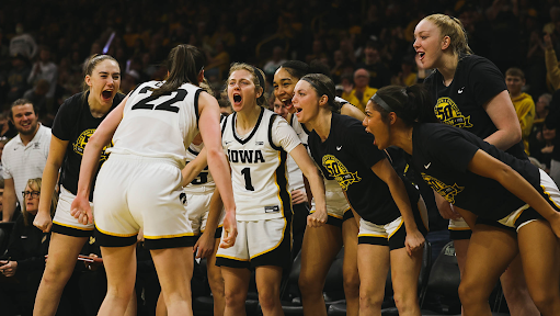 Buzzer-beaters and upsets continue to dominate college basketball