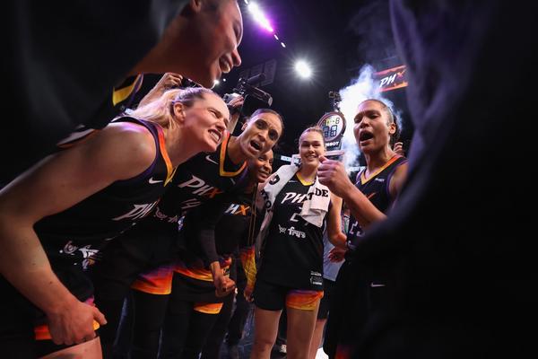 Will the Las Vegas Aces or Phoenix Mercury prevail in the 2025 WNBA Finals?