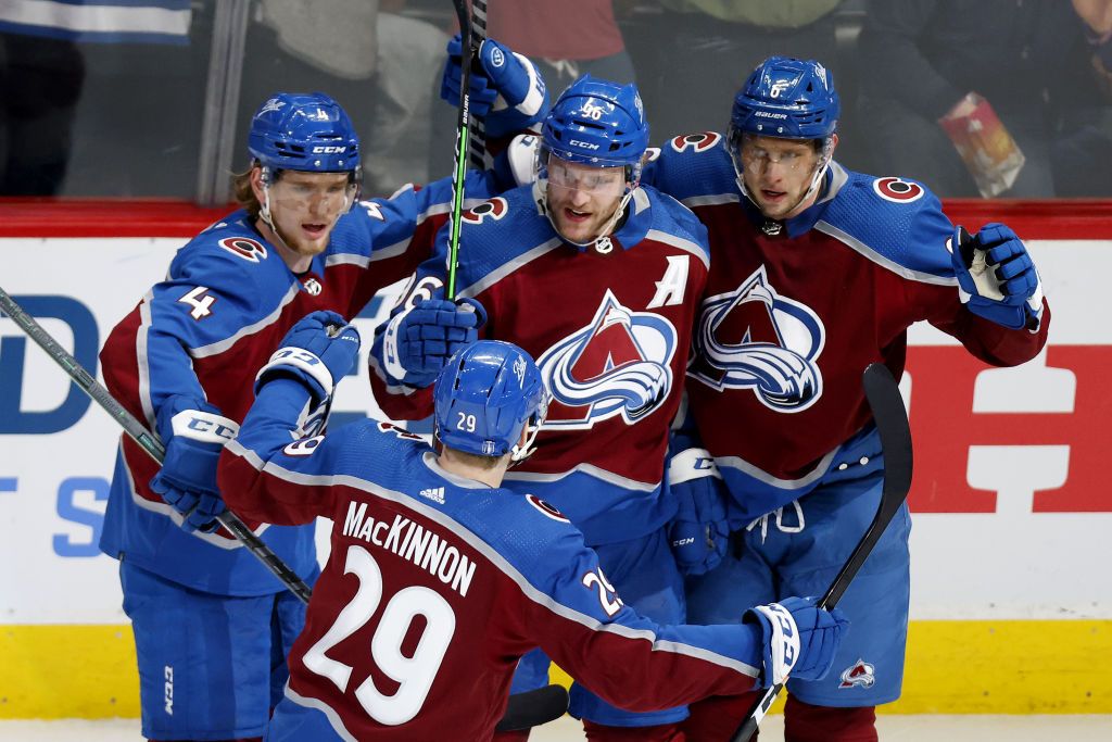 NHL conference finals: Avs top Oilers in high-scoring Game 1