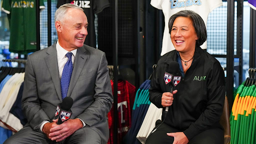 AUSL Commissioner Kim Ng (right) with MLB Commissioner Rob Manfred on Thursday.
