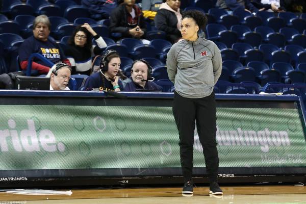 Head coach DeUnna Hendrix engaged in an inappropriate romantic relationship with player