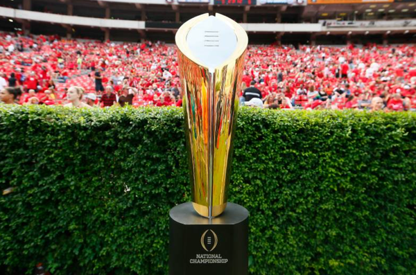 Frogs vs. ’Dawgs - the last college football game until August