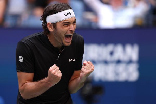 Two Americans clinch US Open semis spots
