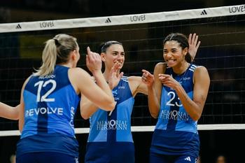 π LOVB Championship