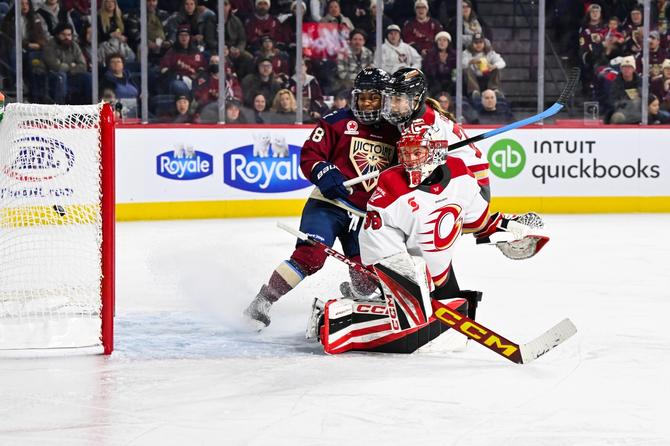 Goaltender Emerance Maschmeyer #38 of the Ottawa Charge looks behind her as the puck enters the net during the second period against the Montreal Victoire at Place Bell on November 30, 2024 in Laval, Quebec, Canada.