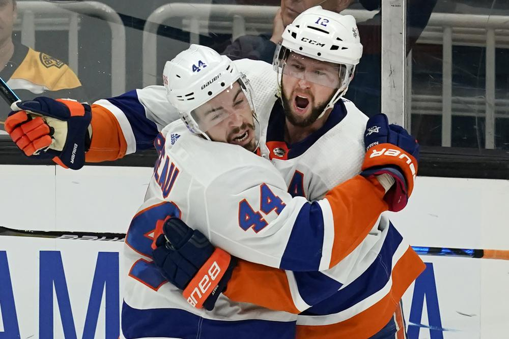New York: Islanders Advance to Stanley Cup Semifinals