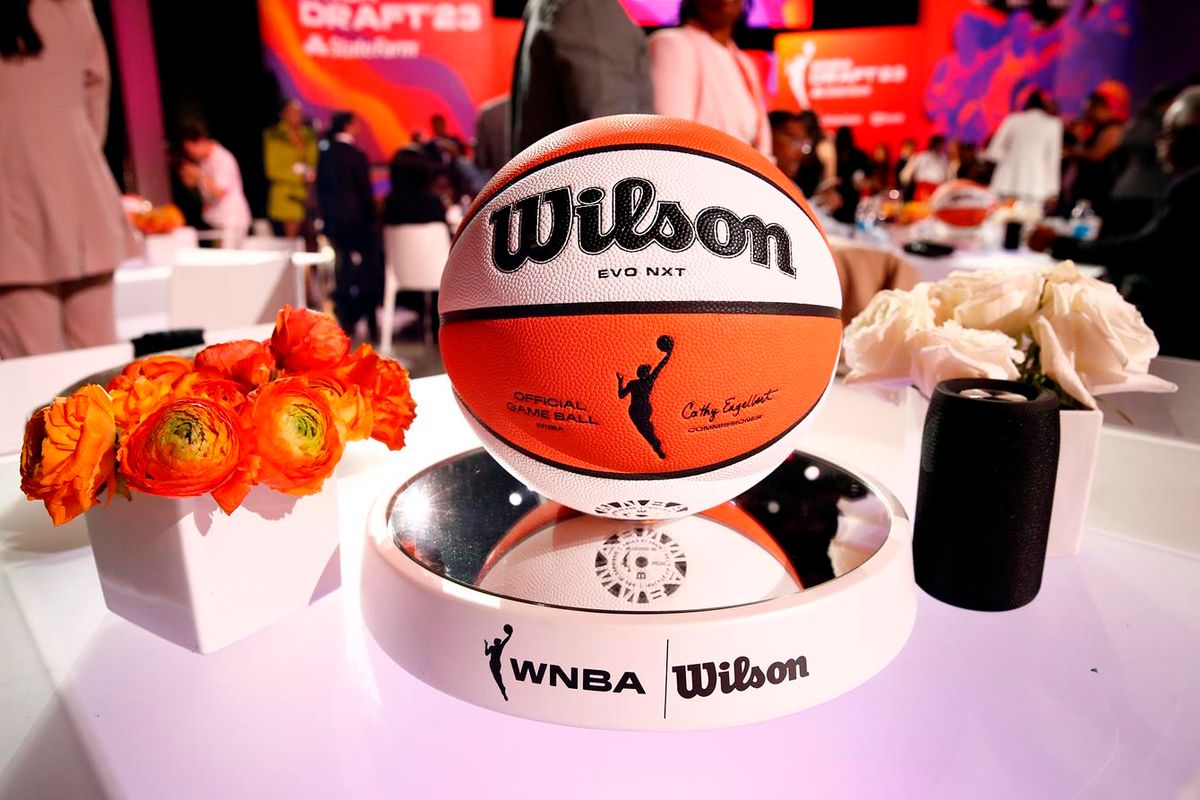 WNBA inks multiyear deal with Scripps to televise Friday night games