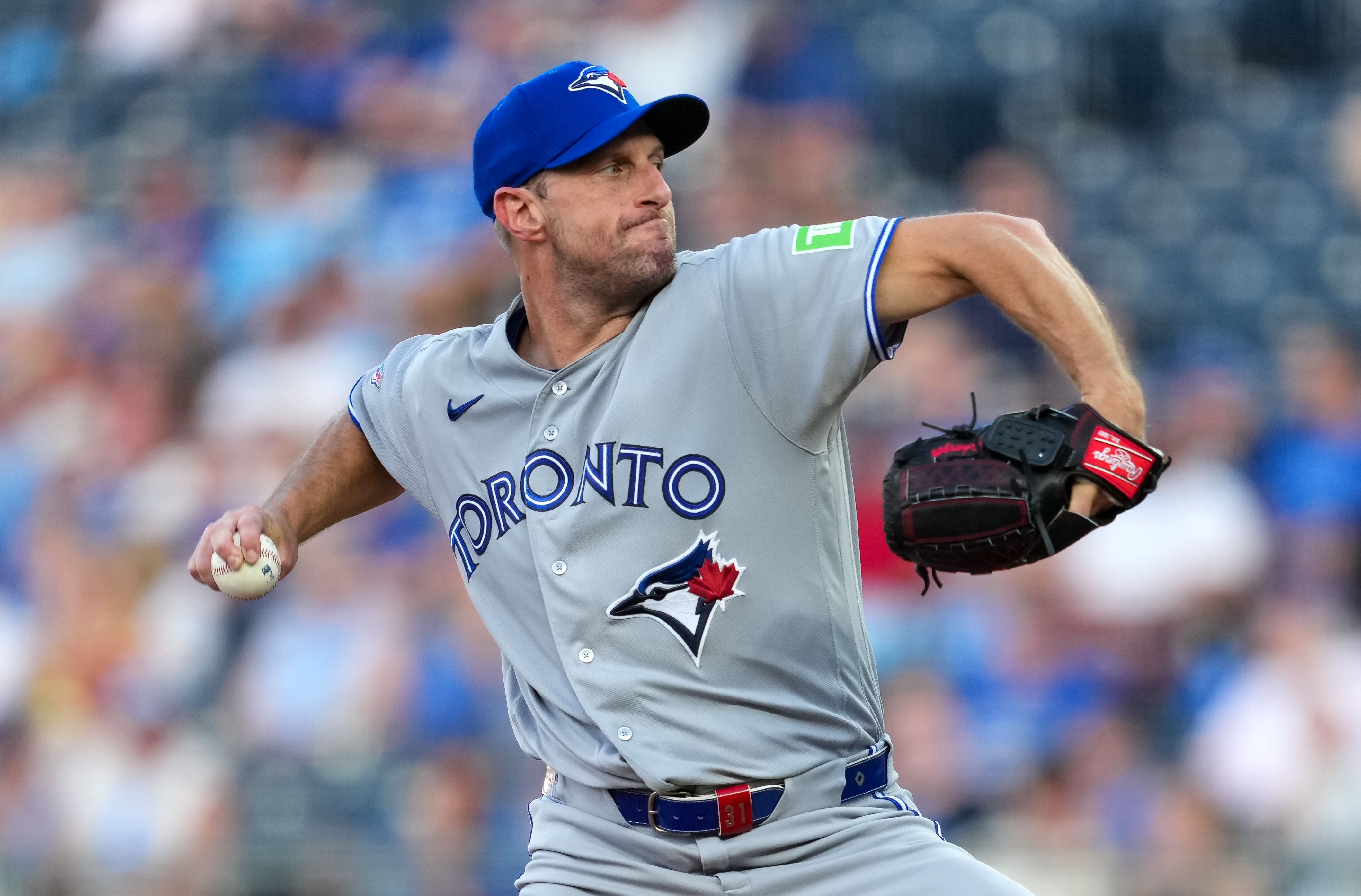 Max Scherzer pitches