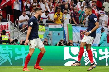 Fútbol is life: World Cup knockouts & NWSL ownership updates