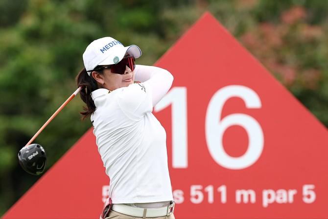 A Lim Kim of South Korea watches her shot at the HSBC Women’s World Championship.