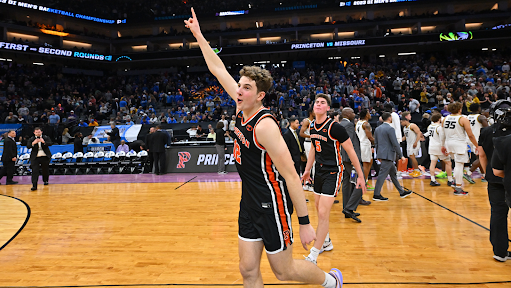 Two No. 1 seeds fall in Men's March Madness opening weekend