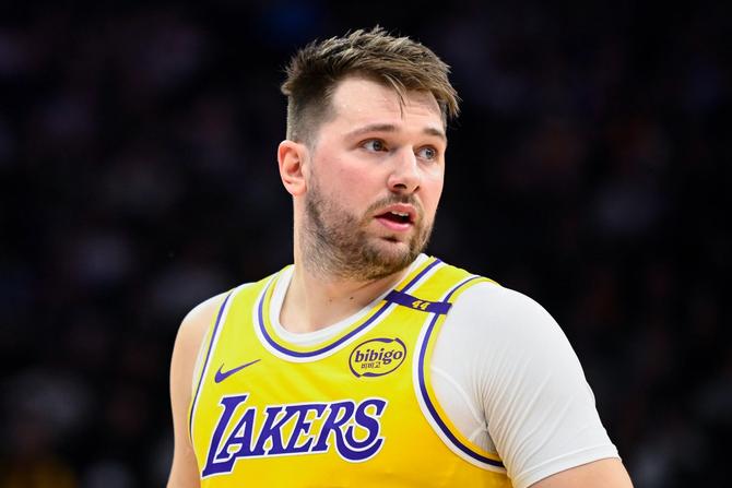 Luka Dončić looks at the crowd.