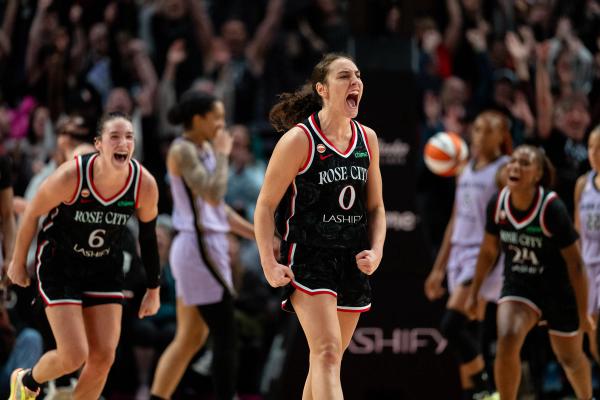WNBA postseason seeding to come down to the wire