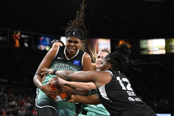 WNBA playoff push & off-court updates