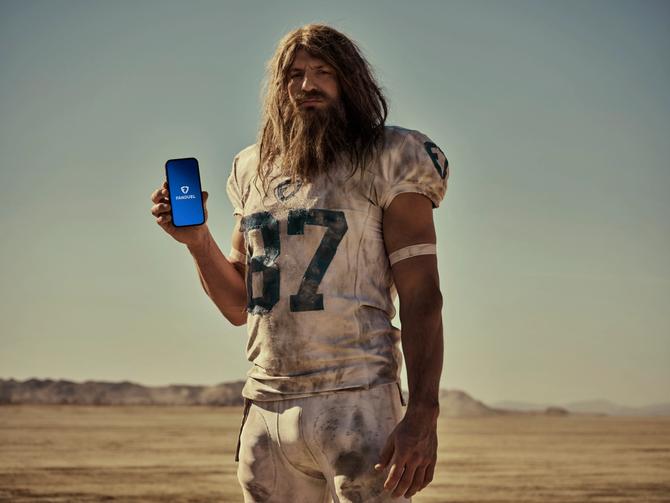 Rob Gronkowski preparing for FanDuel's Kick of Destiny 2