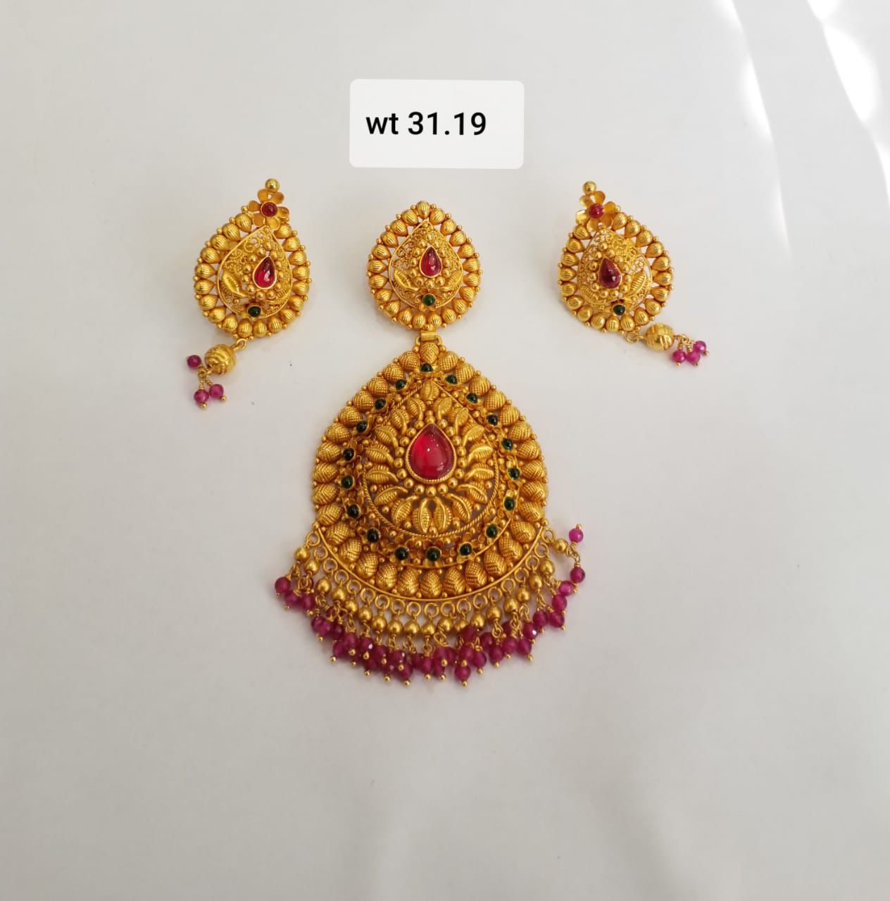 22K gold stone-studded pendant set with coloured-bead drops
