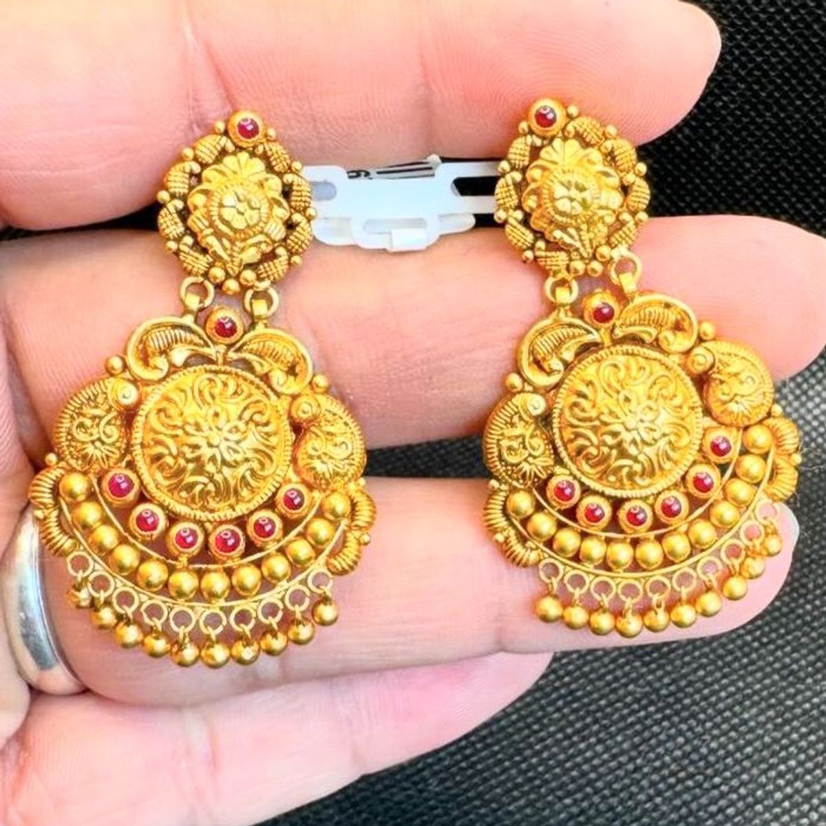 22K gold gold stone-studded chandbali drop earrings