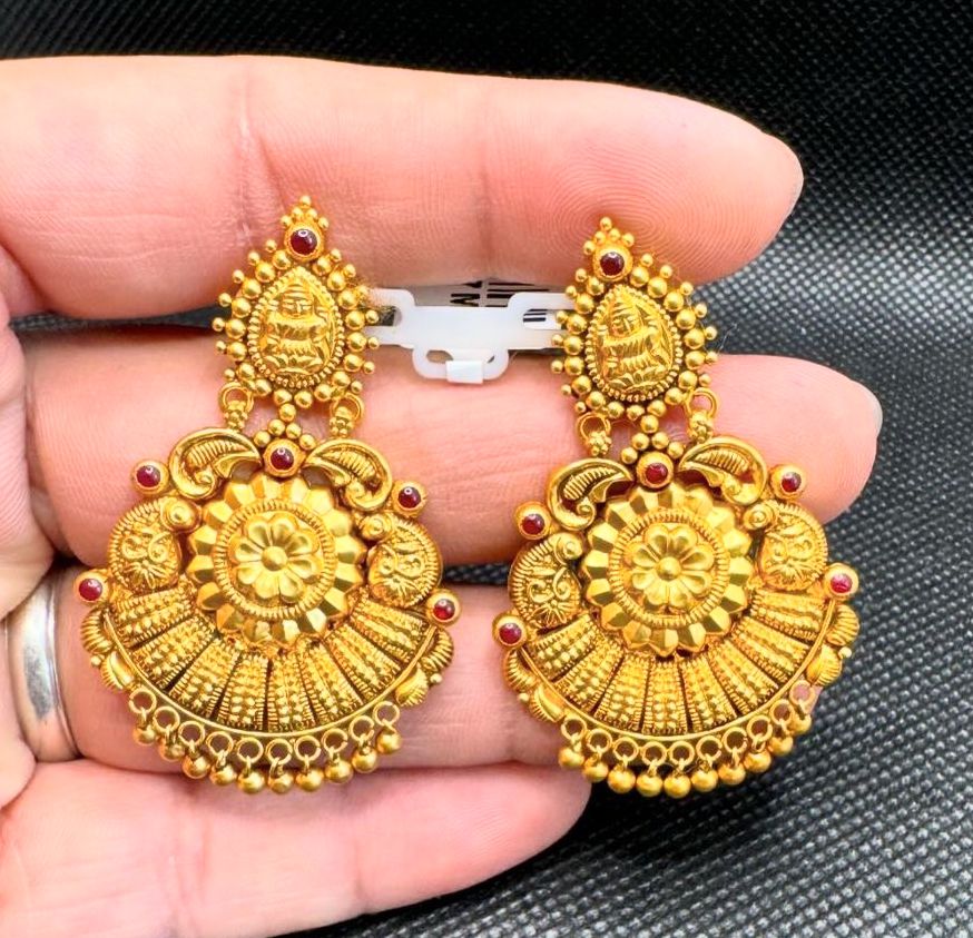 22K gold stone-studded floral drop earrings