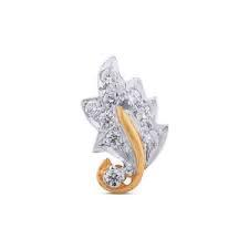 Leaf-inspired diamond nosepin by Venus Jewellers