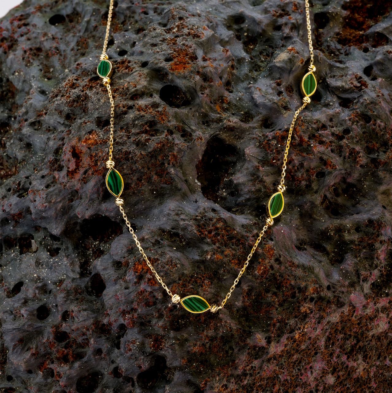 18K gold green-stone station necklace