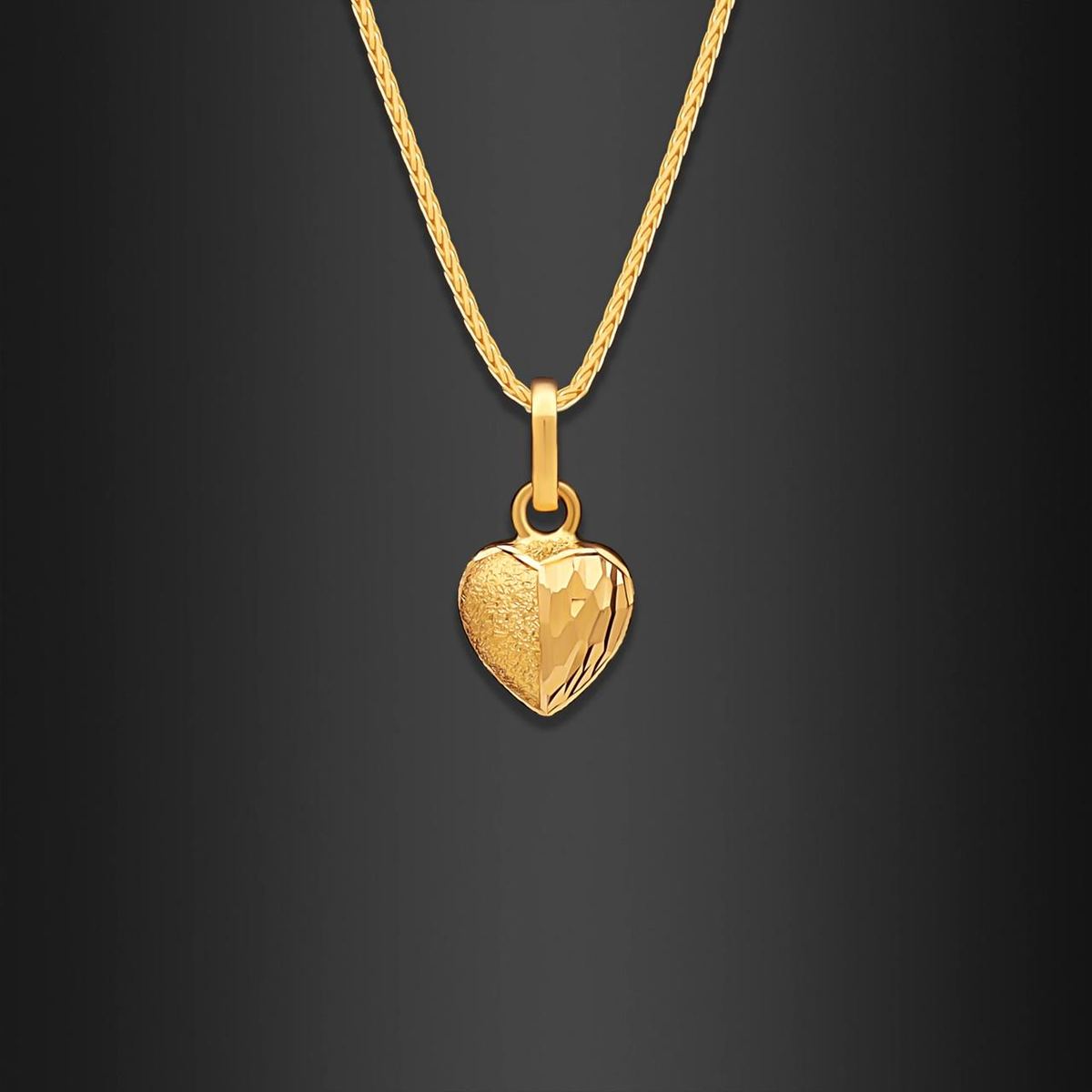 22K Gold Pendant 004