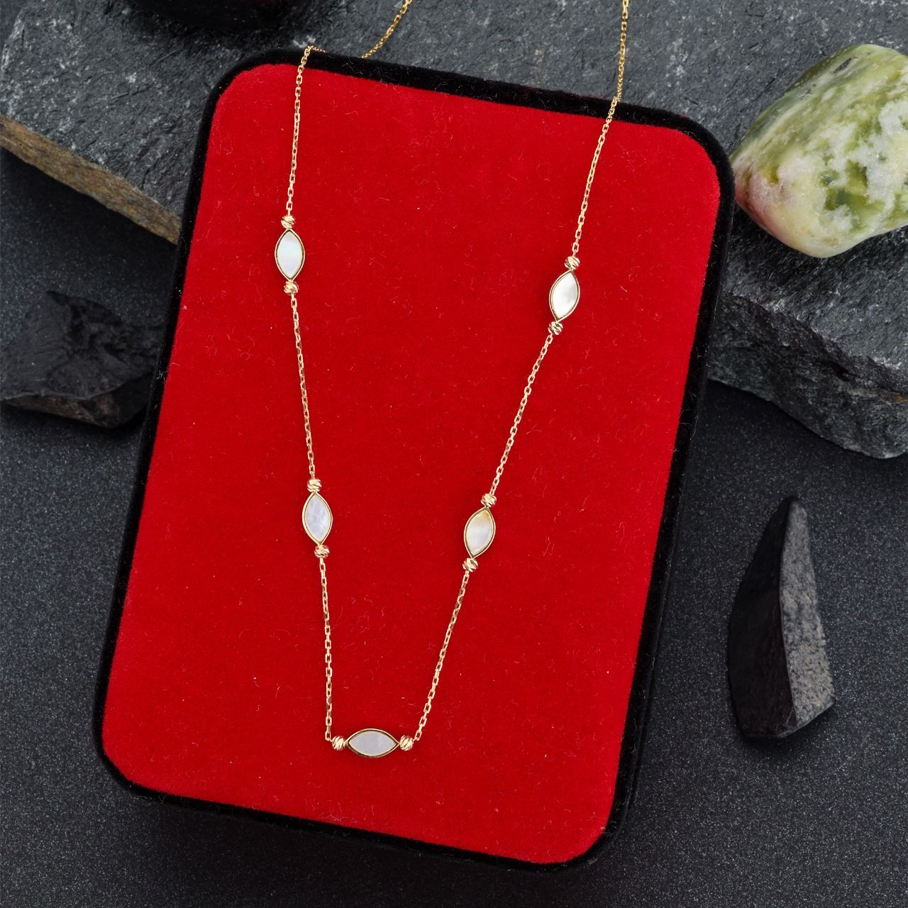 18K gold gold marquise stone station necklace