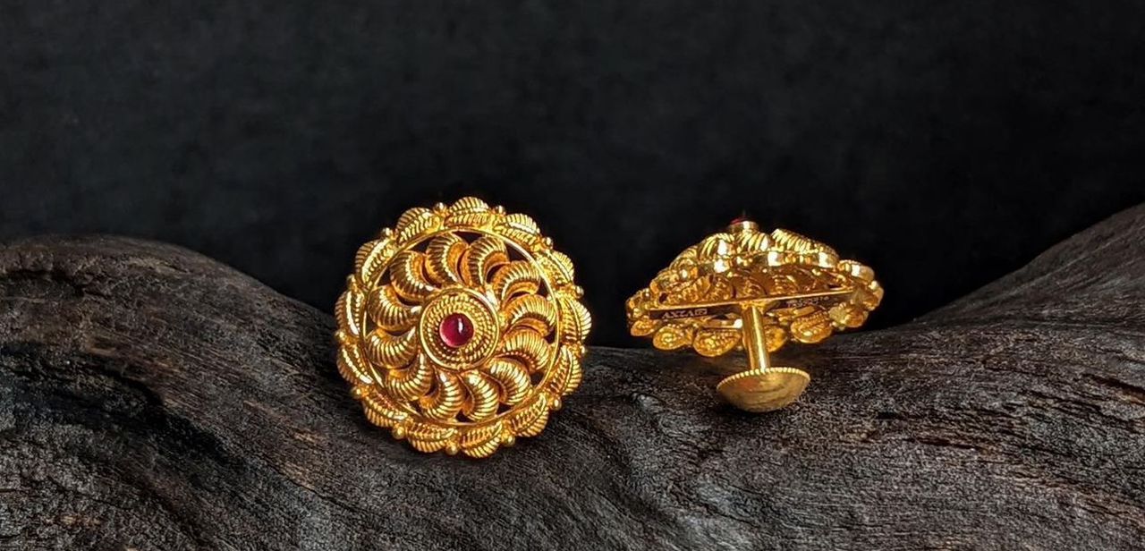 22K gold stone-studded floral stud earrings