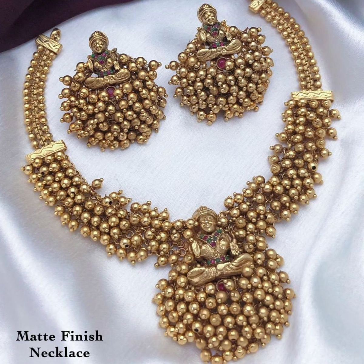 22K gold temple cluster-bead necklace set