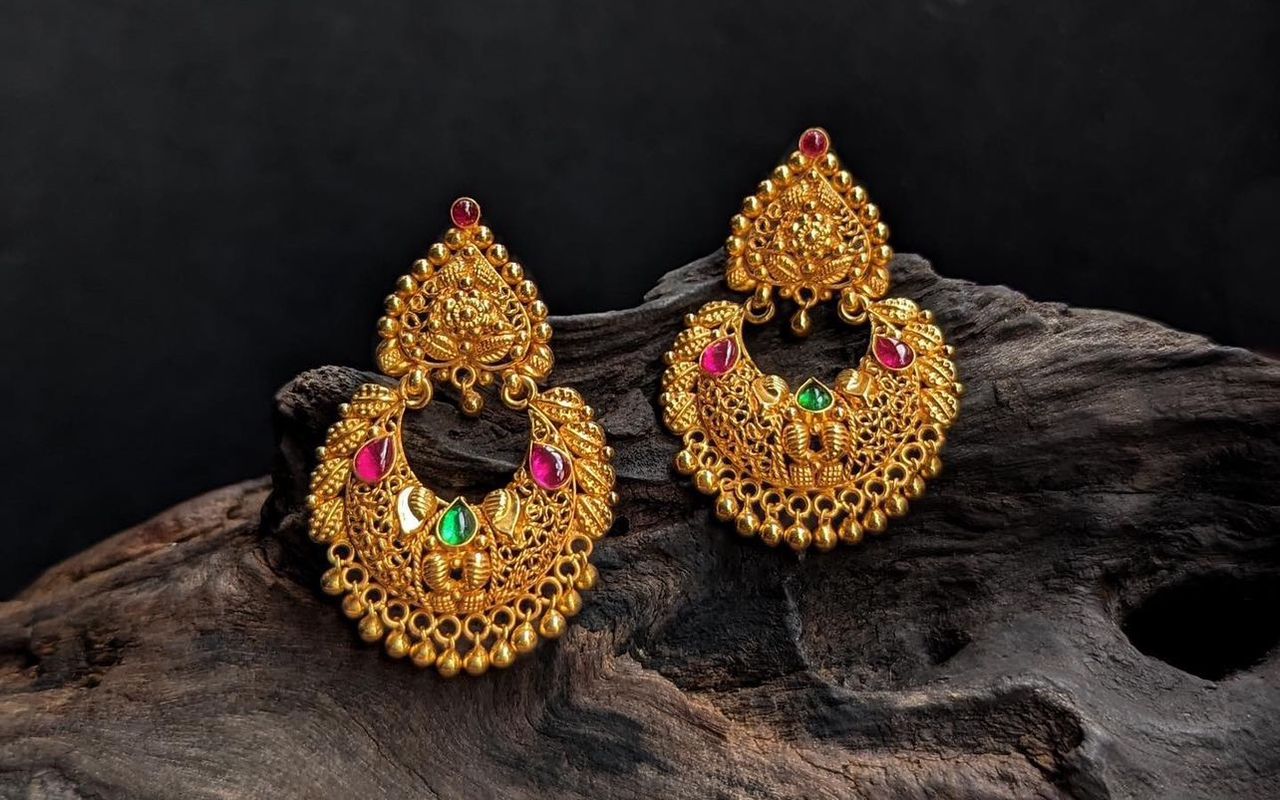 22K gold stone-studded chandbali earrings