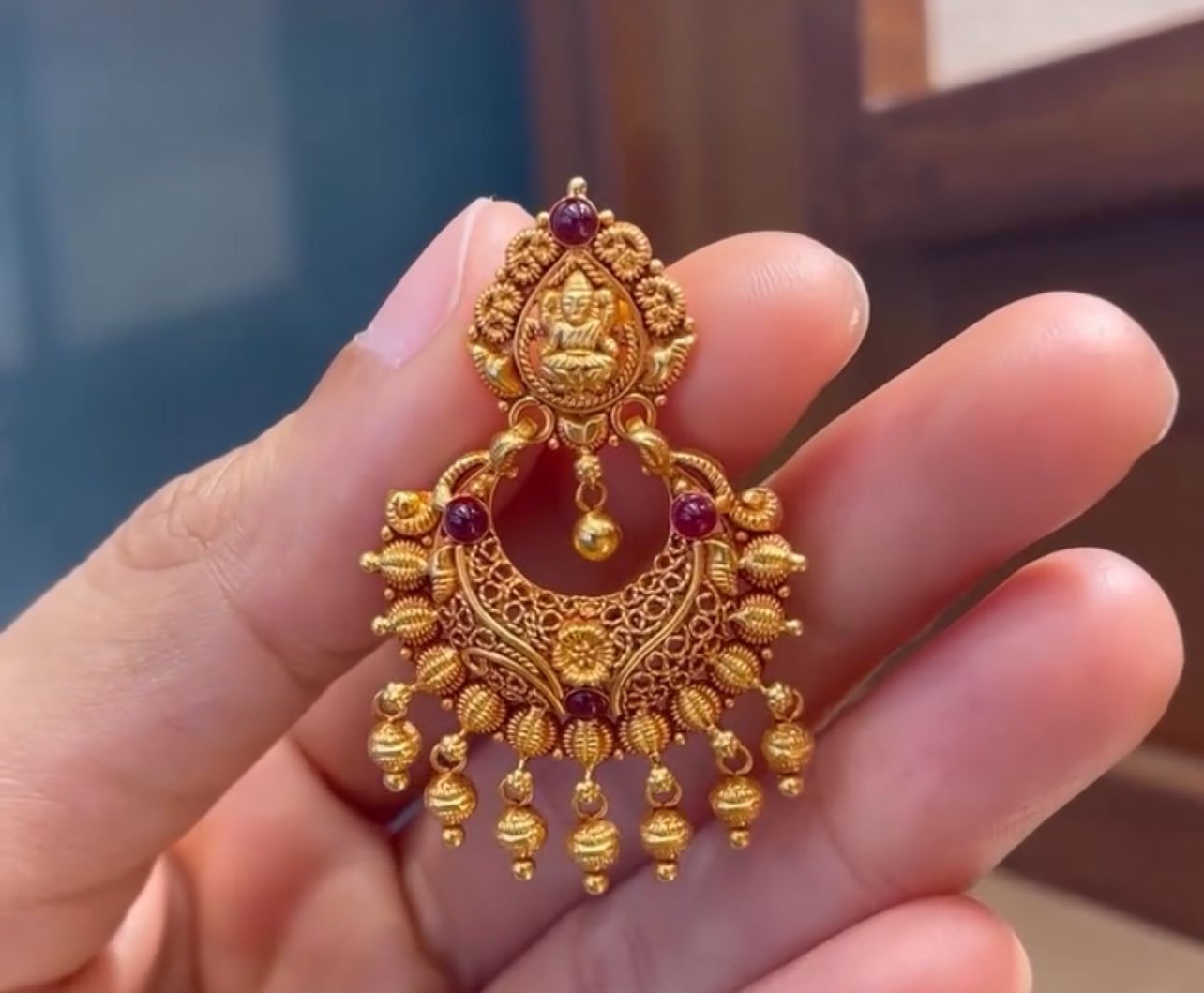 22K gold stone-studded temple pendant