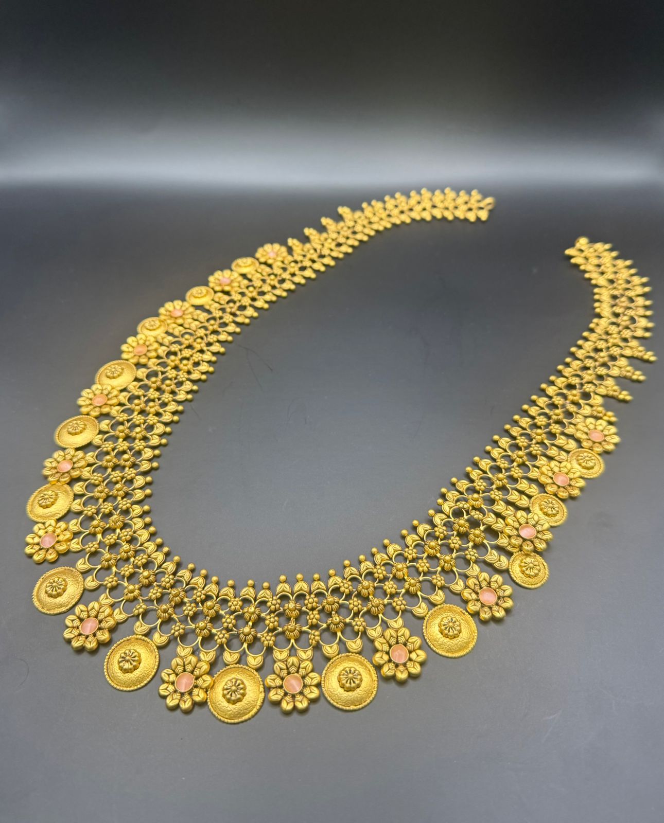 22K gold gold floral coloured-stone broad necklace