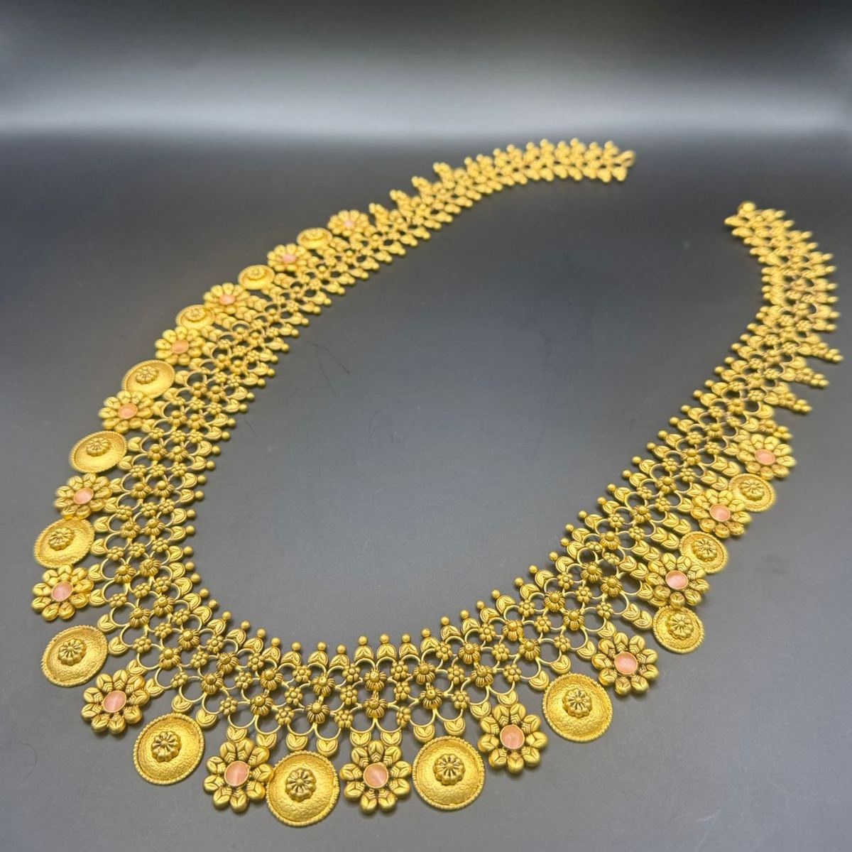 22K gold gold floral coloured-stone broad necklace