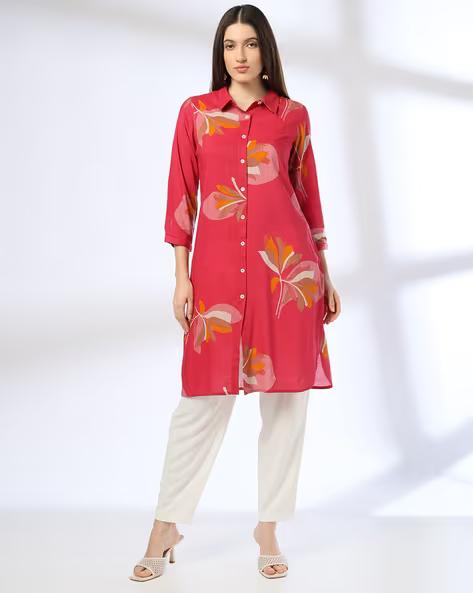 FUSION Women Floral Print Straight Kurti