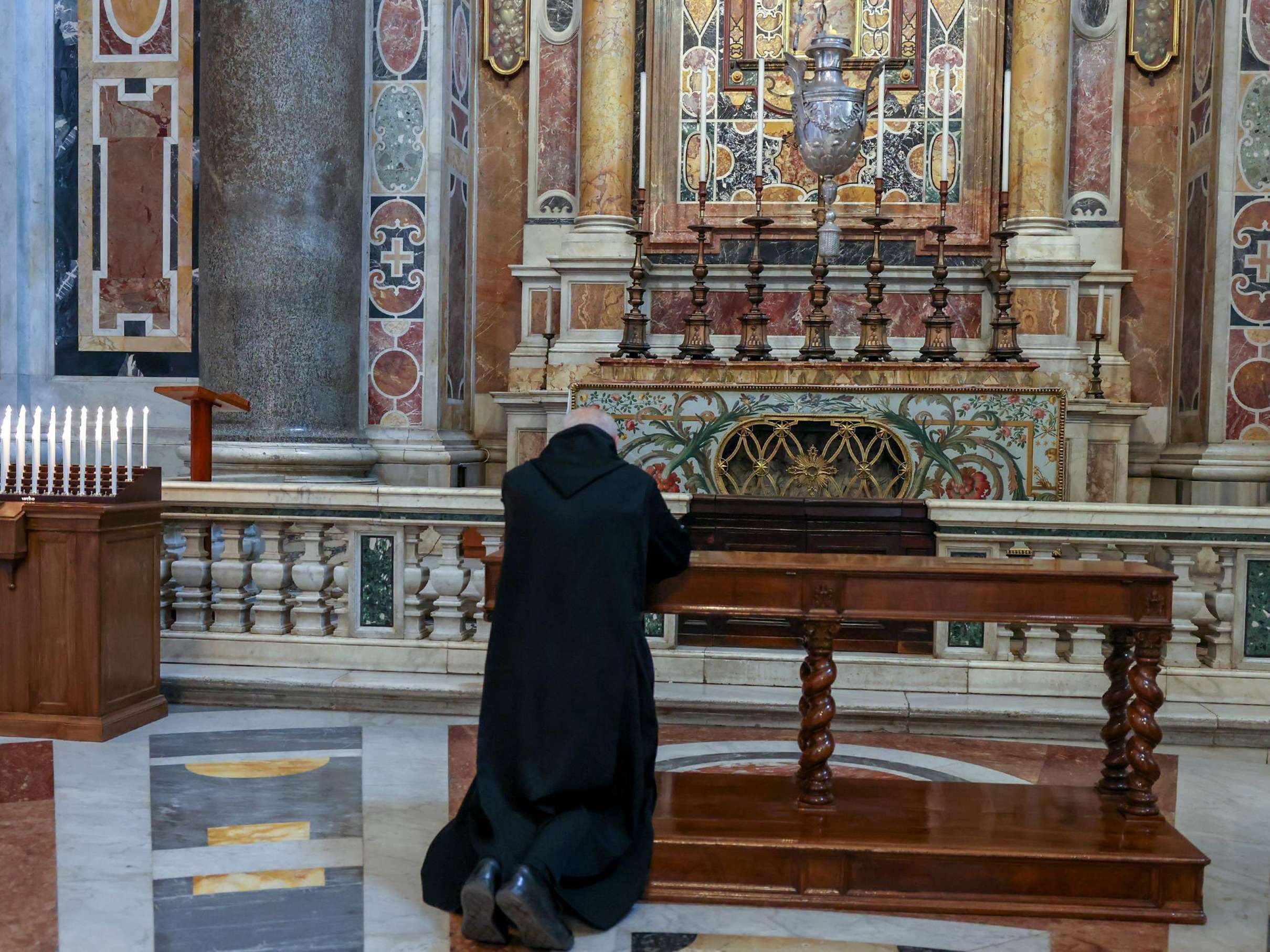 St. Peter's Basilica & Papal Tombs Guided Tour, Vatican City — photo 4