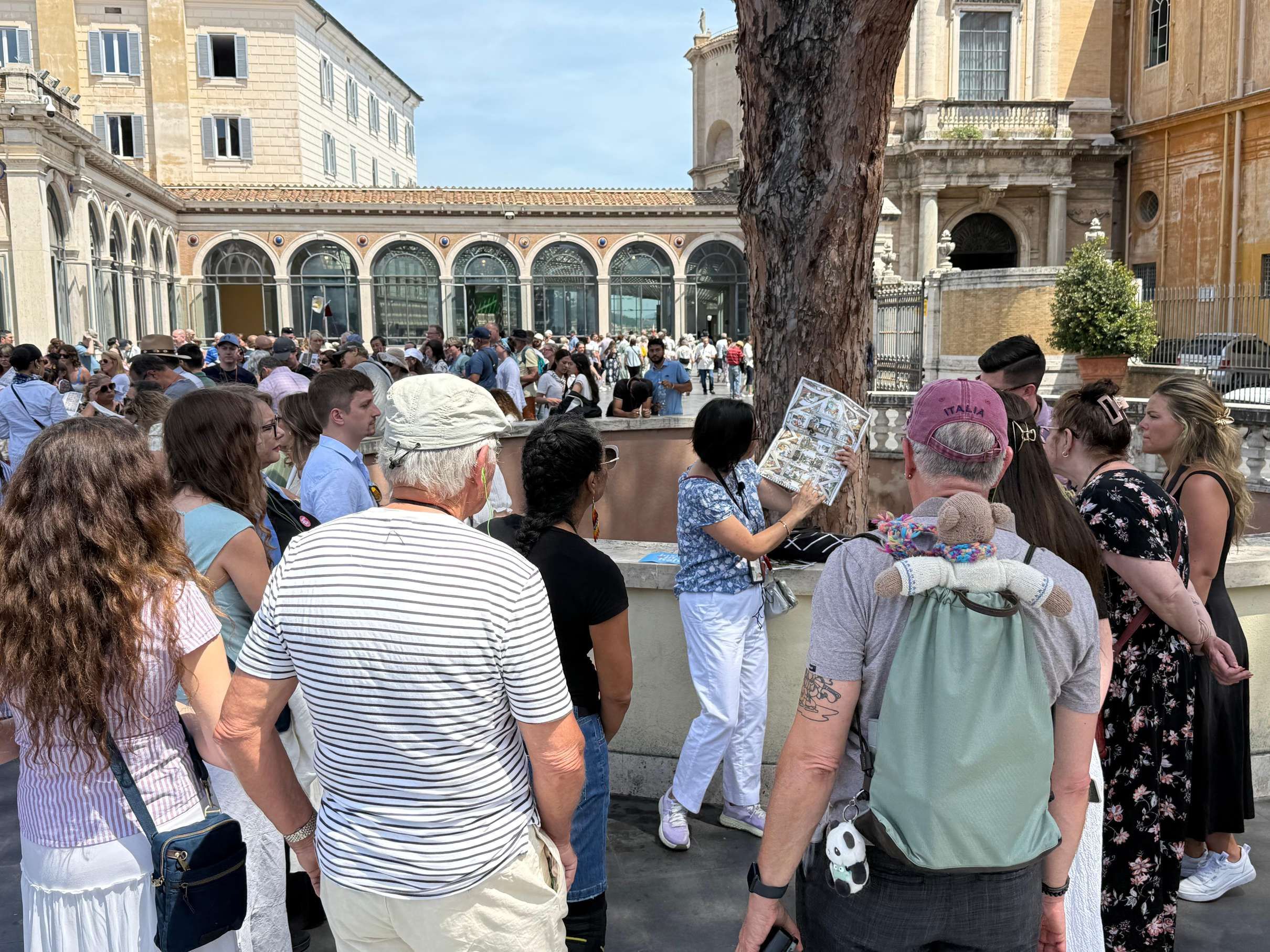 Vatican Tour with Licensed Guide & Audio Headsets, Vatican City — photo 3