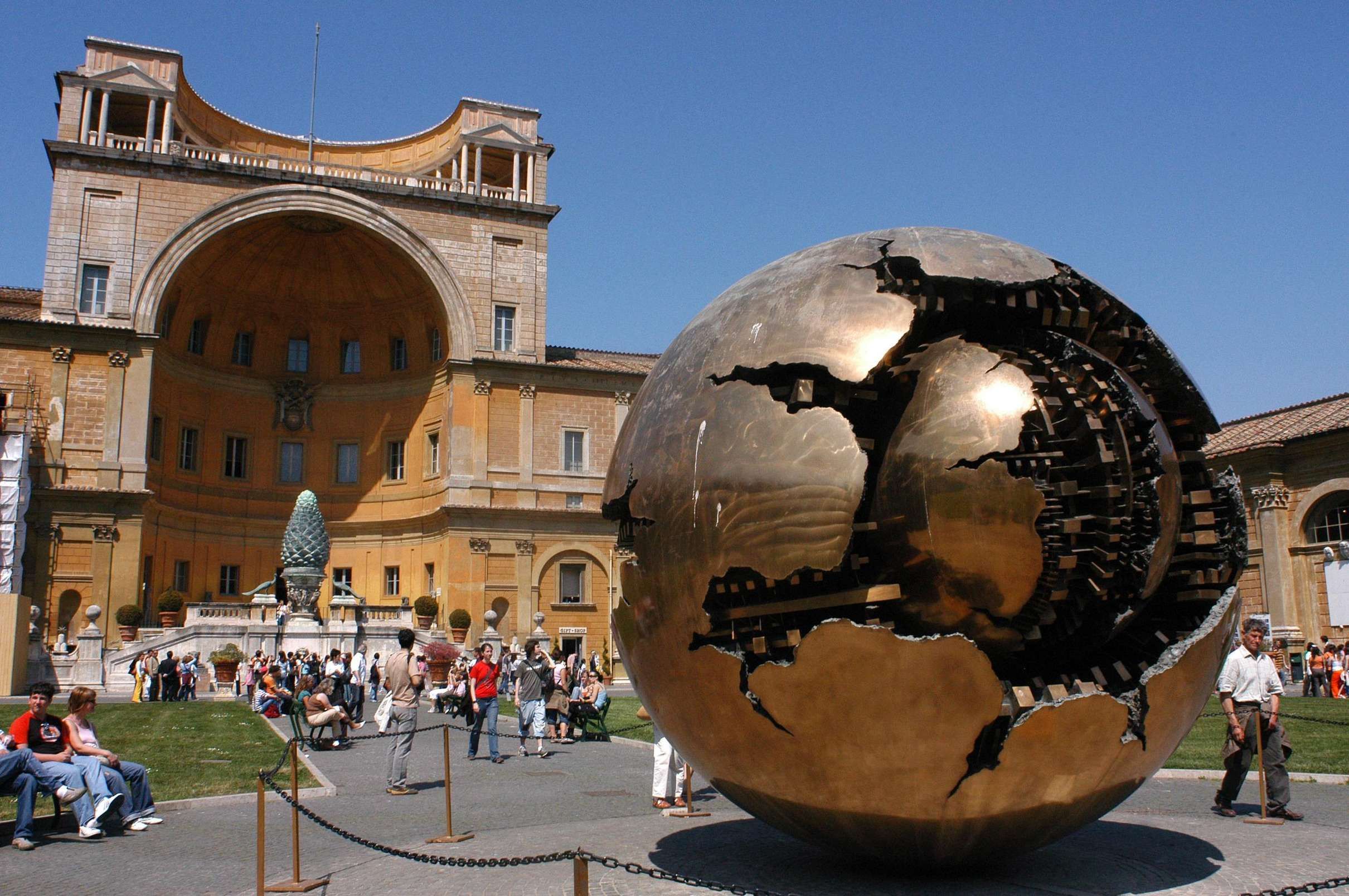 Semi-Private Vatican Museums & Sistine Chapel Tour, Vatican City — photo 4