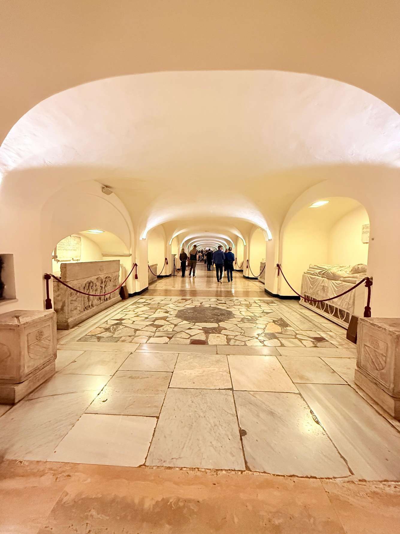St. Peter's Dome & Underground Tombs: Tour, Vatican City — photo 4