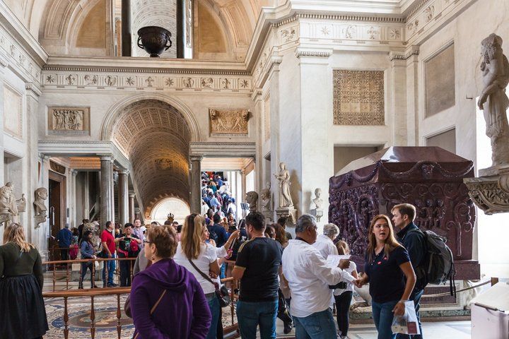 VIP Vatican Tour: Priority Access, Expert Guide & Headsets, Vatican City — photo 3